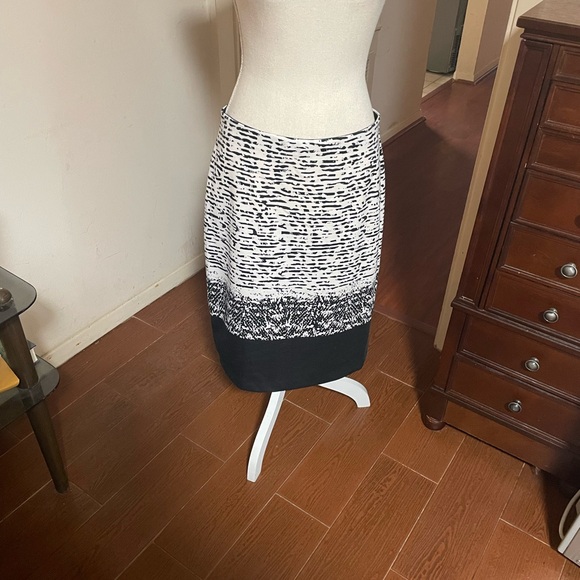 Peter Nygard Stripe Pencil skirt knit elastic waist 8 spandex stretch colorblock - Picture 7 of 16